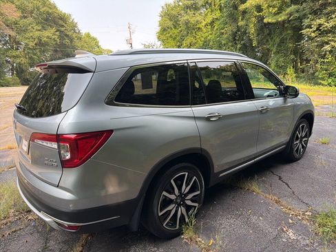 Used 2019 Honda Pilot Elite image 7