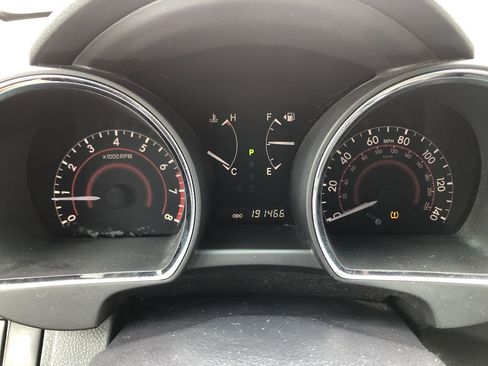 Used 2011 Toyota Highlander 2WD image 18