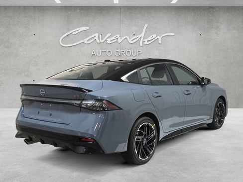 New 2026 Nissan Sentra SR FWD image 16