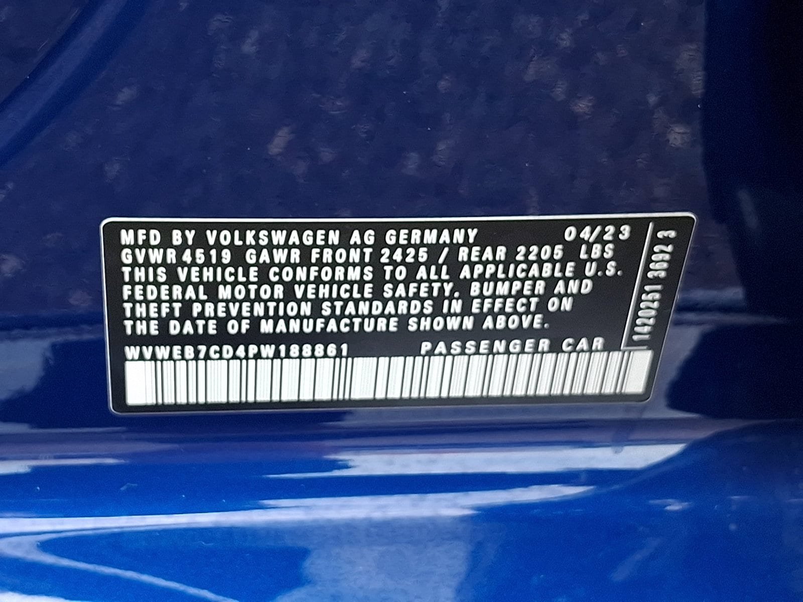 Used 2023 Volkswagen Golf R AWD/4WD image 27