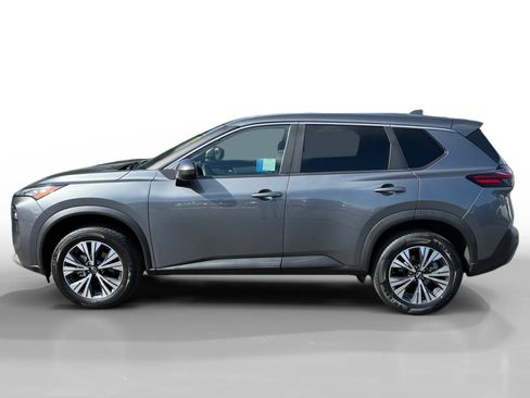 Used 2023 Nissan Rogue SV AWD/4WD image 2