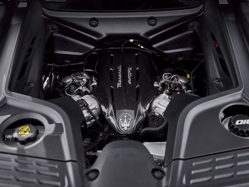 Used 2024 Maserati MC20 Coupe image 30