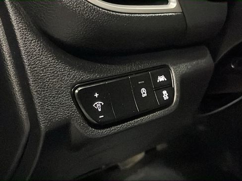 Used 2021 Kia Seltos SX w/ SX Sunroof Package AWD/4WD image 22