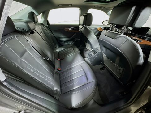 Used 2022 Audi A4 2.0T Premium image 26