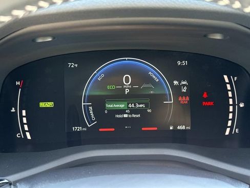 Used 2026 Toyota Camry SE w/ Multimedia Upgrade Package FWD image 28