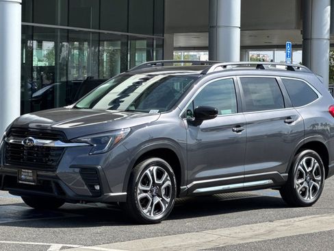 New 2026 Subaru Ascent Limited image 8