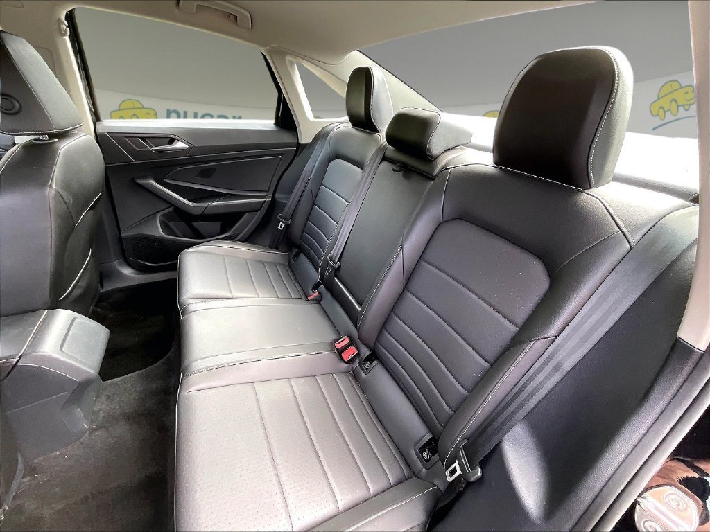 Used 2024 Volkswagen Jetta SE FWD image 14