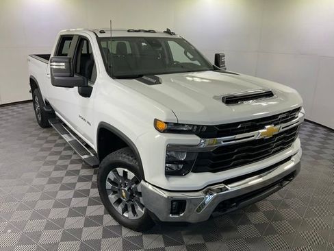 Used 2024 Chevrolet Silverado 2500 LT w/ All Star Edition AWD/4WD image 42