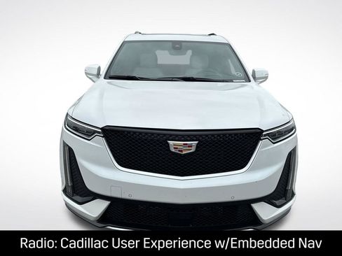 Certified 2025 Cadillac XT6 Sport w/ Technology Package AWD/4WD image 8