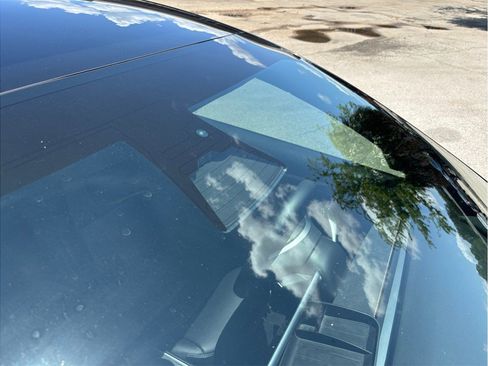 Used 2022 Tesla Model 3 RWD image 12