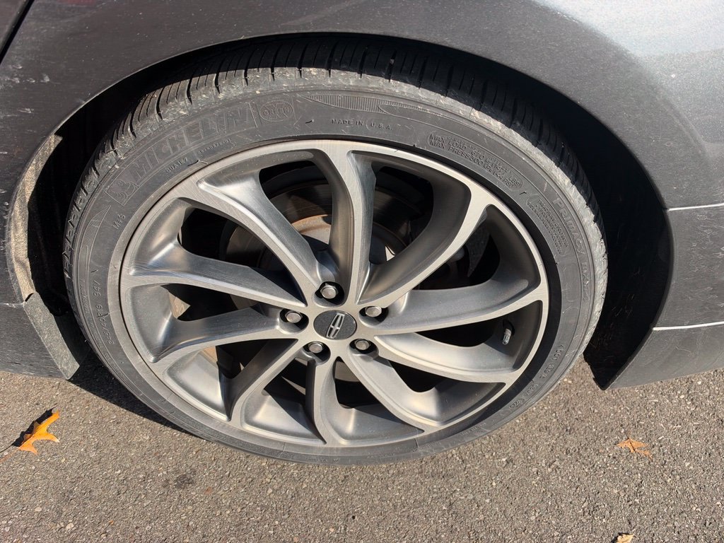 Used 2019 Lincoln MKZ Reserve w/ Reserve Plus Package FWD image 6