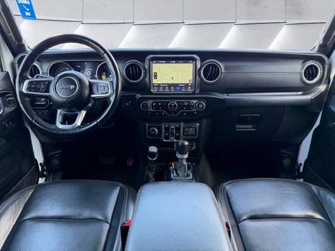 Used 2023 Jeep Wrangler Unlimited Sahara w/ Cold Weather Group AWD/4WD image 12