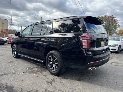 Used 2022 Chevrolet Suburban Z71 w/ Z71 Off-Road Package image 14