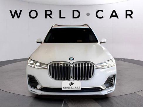 Used 2021 BMW X7 xDrive40i image 2