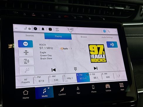 Used 2023 Jeep Grand Cherokee L Limited w/ Trailer Tow Group (B) image 21