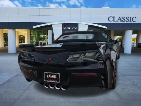 Used 2015 Chevrolet Corvette Z06 w/ 3LZ Preferred Equipment Group RWD image 8