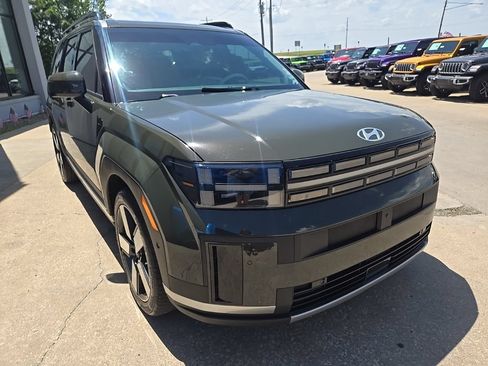 Used 2024 Hyundai Santa Fe Limited FWD image 15