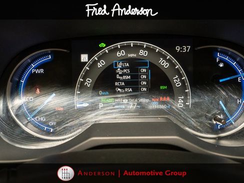 Used 2020 Toyota RAV4 XSE w/ XSE Grade Weather Package AWD/4WD image 19