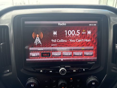 Used 2015 Chevrolet Silverado 1500 LT image 22