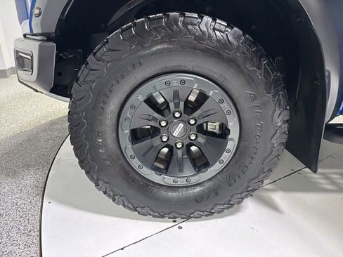 Used 2018 Ford F150 Raptor w/ Equipment Group 802A Luxury image 7