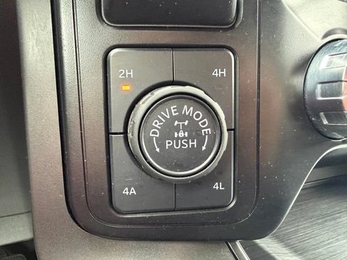 Certified 2024 Ford F150 Lariat w/ Equipment Group 502A High AWD/4WD image 29