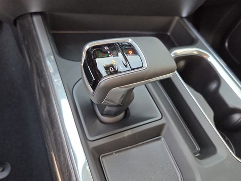 New 2026 Chevrolet Silverado 1500 LTZ w/ LTZ Premium Package AWD/4WD image 29