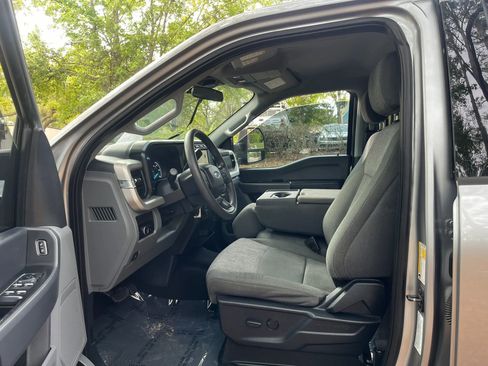 Used 2024 Ford F250 XLT image 16