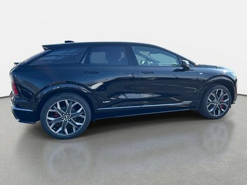 New 2026 Cadillac Optiq V w/ LPO, Floor Liner Package AWD/4WD image 6