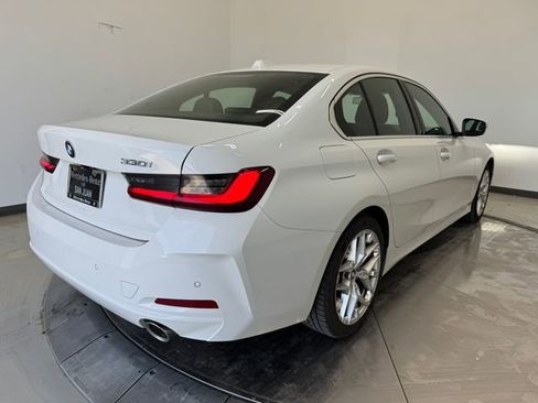 Used 2025 BMW 330i Sedan RWD image 31