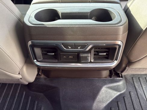 Used 2021 GMC Sierra 1500 SLT AWD/4WD image 41