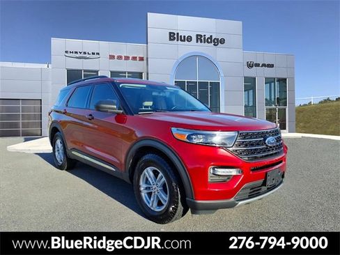 Used 2021 Ford Explorer XLT w/ Equipment Group 202A image 1