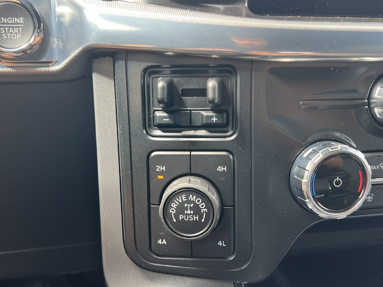 New 2026 Ford F150 Lariat AWD/4WD image 7