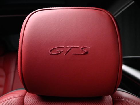 Used 2023 Porsche Macan GTS image 51