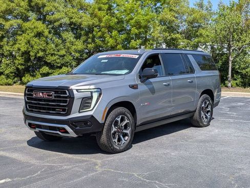 New 2026 GMC Yukon XL AT4 Ultimate AWD/4WD image 7