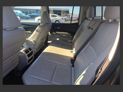 Used 2019 Honda Ridgeline RTL image 6