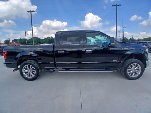 Used 2016 Ford F150 XLT w/ Equipment Group 302A Luxury AWD/4WD image 4