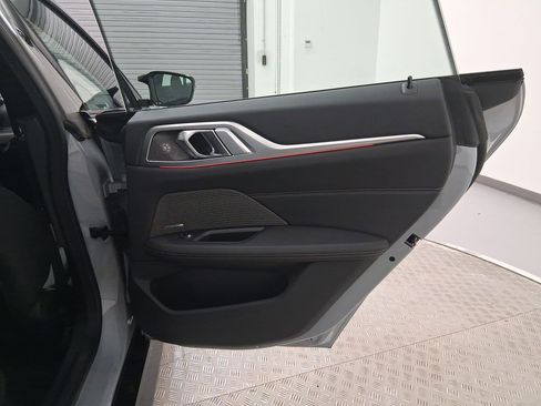 Used 2025 BMW M440i image 30