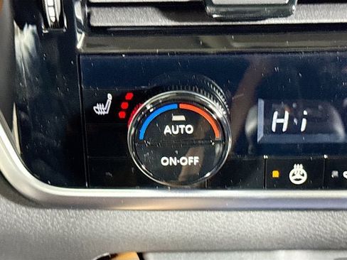 New 2026 Nissan Rogue Platinum AWD/4WD image 17
