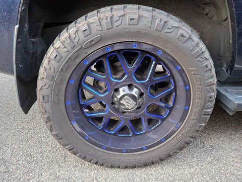 Used 2019 Toyota 4Runner TRD Off-Road image 6