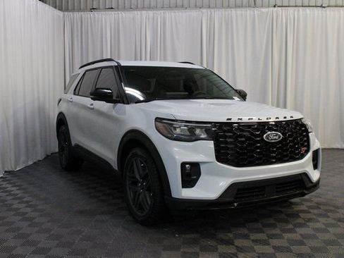 New 2026 Ford Explorer ST w/ Sun And Sound Package AWD/4WD image 37
