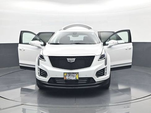 Used 2024 Cadillac XT5 Sportv w/ Technology Package AWD/4WD image 31