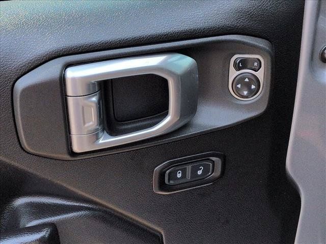 Used 2020 Jeep Wrangler Unlimited Rubicon AWD/4WD image 12