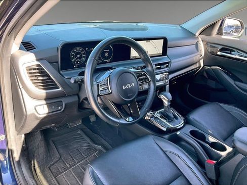 Used 2024 Kia Seltos EX AWD/4WD image 8