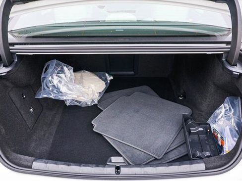 New 2026 BMW i7 xDrive60 image 21