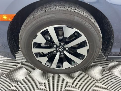 Used 2026 Honda Odyssey EX-L image 38