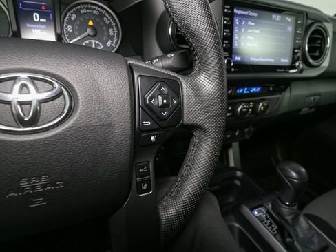 Used 2021 Toyota Tacoma TRD Sport w/ TRD Premium Sport Package AWD/4WD image 27