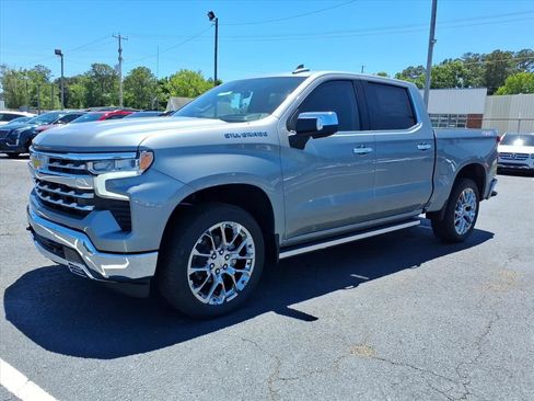 New 2026 Chevrolet Silverado 1500 LTZ w/ LTZ Premium Package AWD/4WD image 8