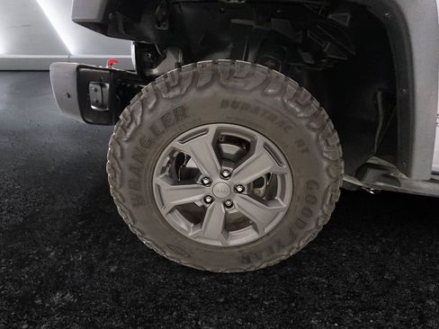 Used 2017 Jeep Wrangler Unlimited Rubicon AWD/4WD image 27