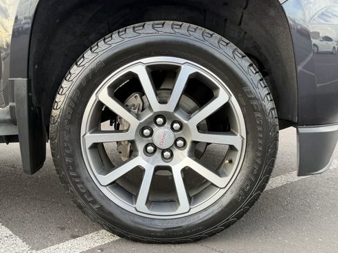 Used 2020 GMC Canyon Denali image 10