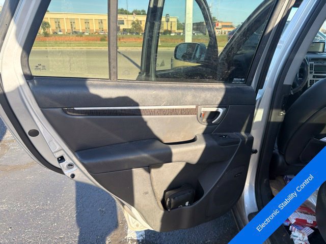 Used 2009 Hyundai Santa Fe Limited FWD image 14